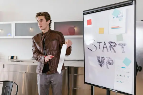 Digital Entrepreneurship in Tourism